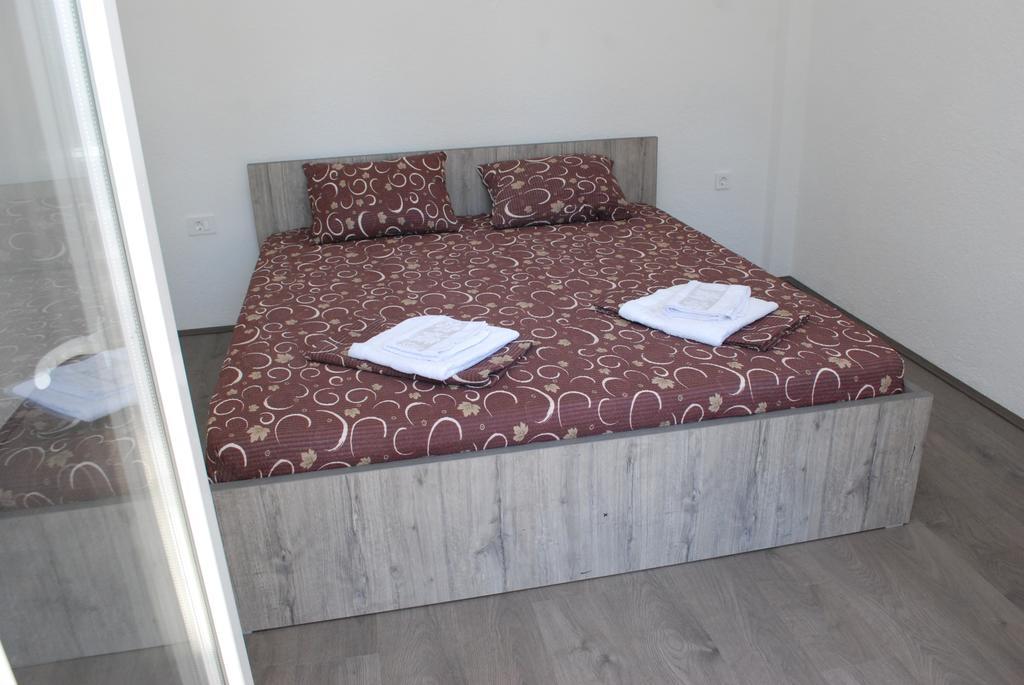 Madzar Apartments Dojran Exterior foto